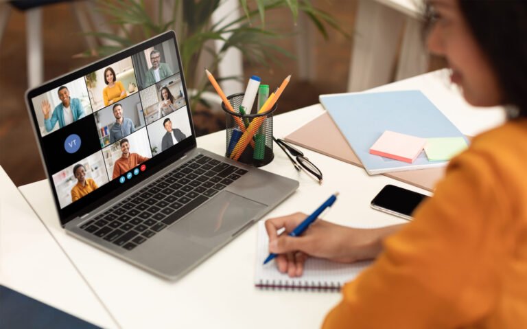 Corporate Communication Strategies for Remote Teams